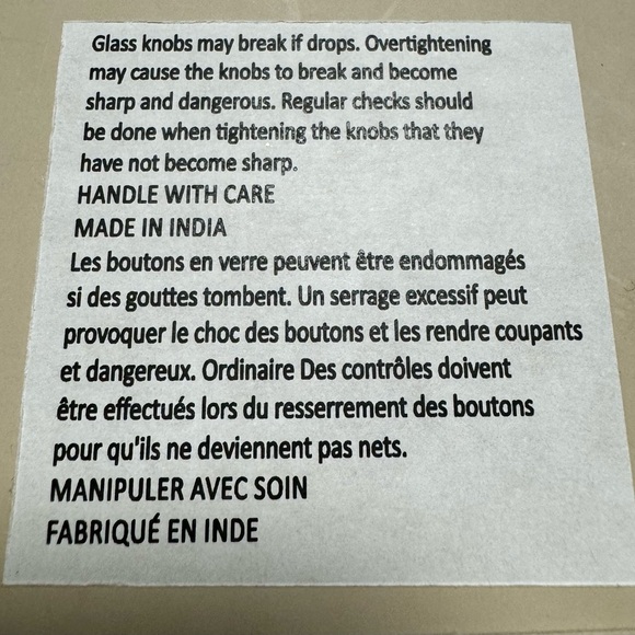 SET OF 4 DECORATIVE HANDCRAFTED IN INDIA GLASS DRAWER KNOBS - Picture 10 of 17